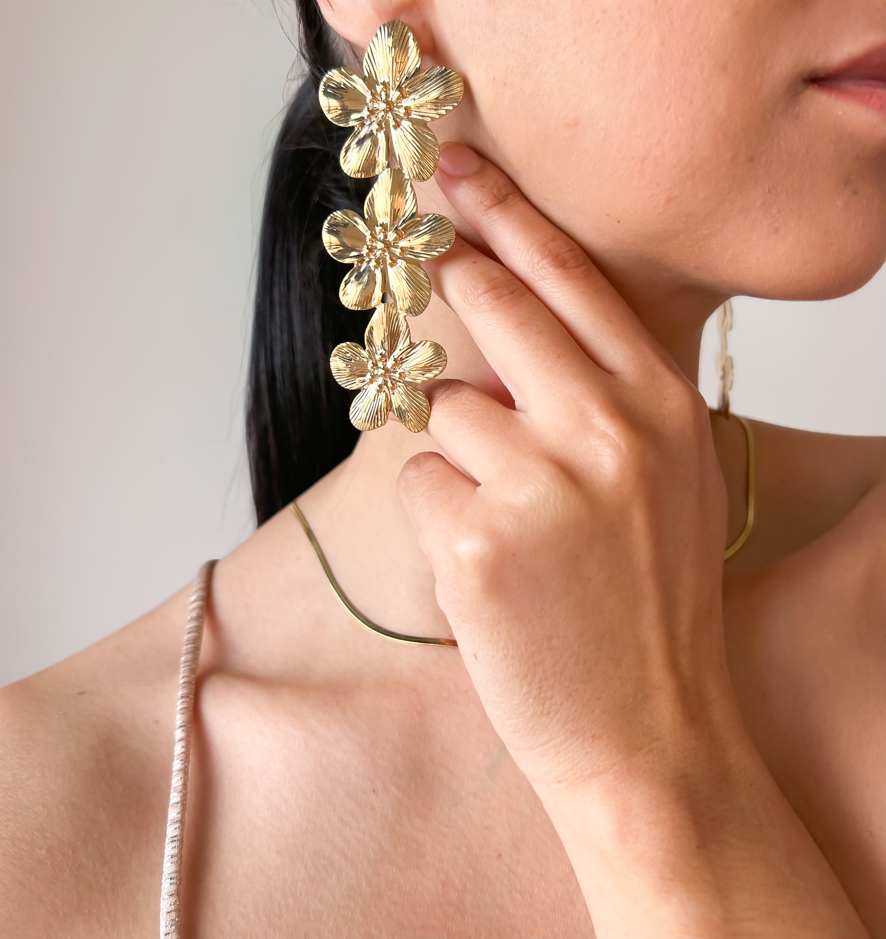 Gold flowers