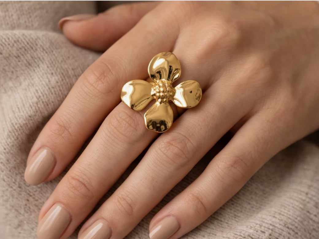 Anillo Teresa dorado